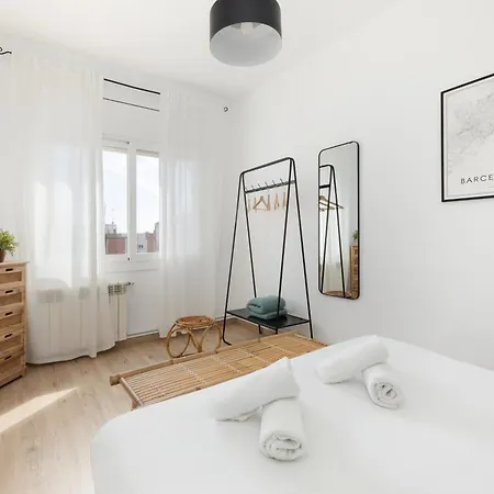 Apartment Housalia Familia Rossellon Barcelona