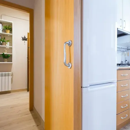 Διαμέρισμα Housalia Familia Rossellon *