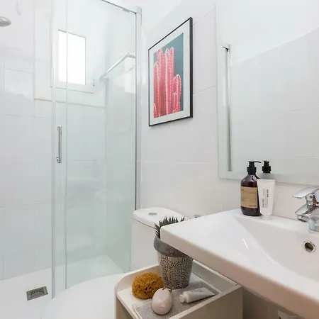 Lodging Sagrada Familia Rossellon Apartment *