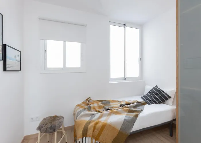 Housalia Familia Rossellon Apartment Barcelona