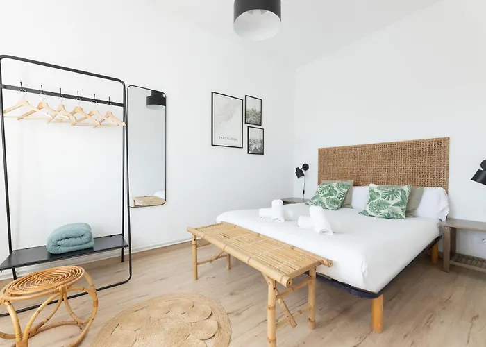 Housalia Familia Rossellon * Barcelona